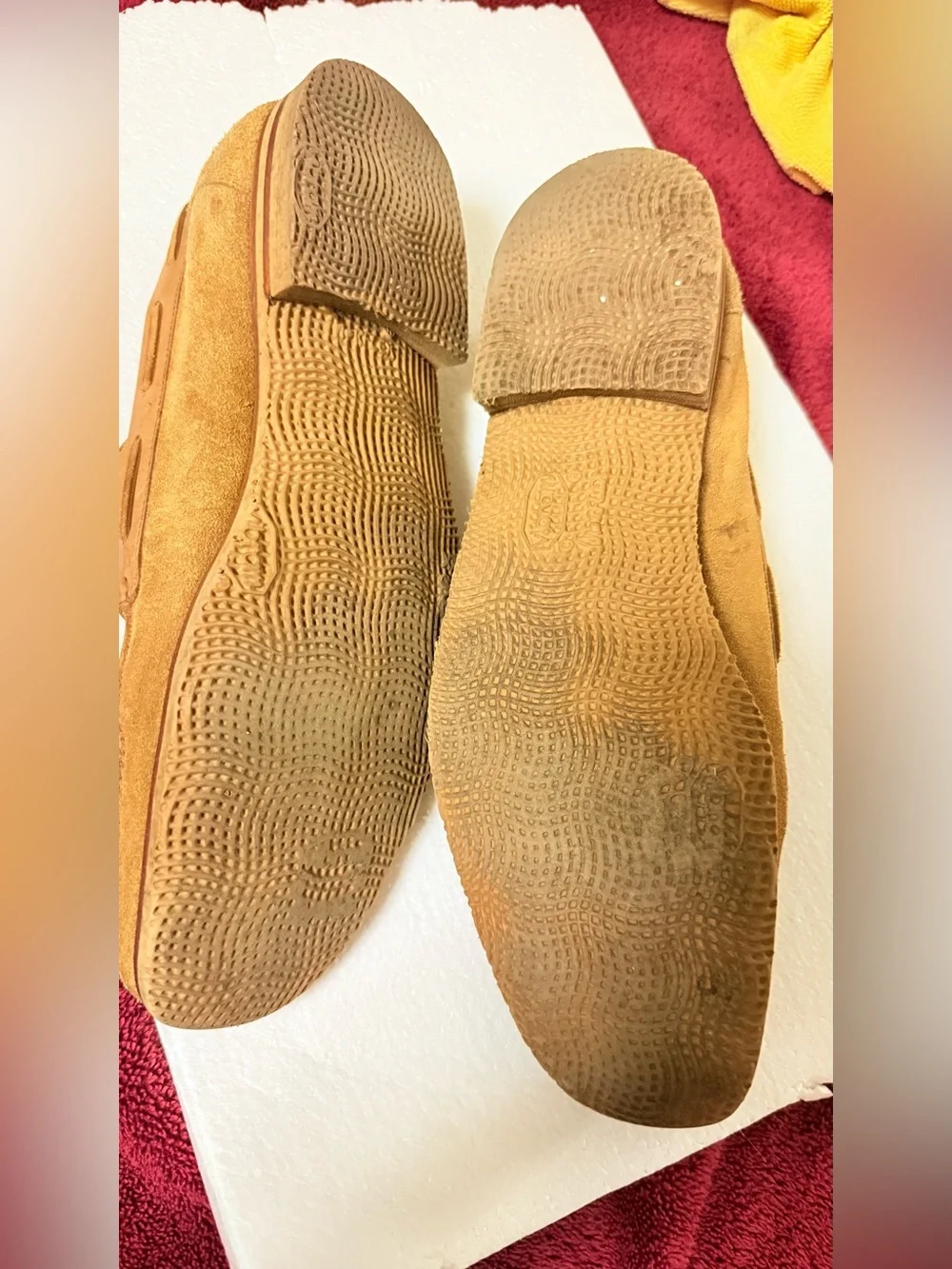 Men's Suede Lace-Up Boat Shoes in Tan